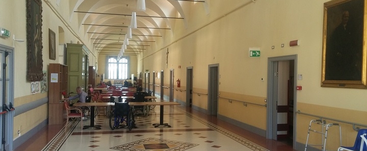 Immagine RSA salone chiostro